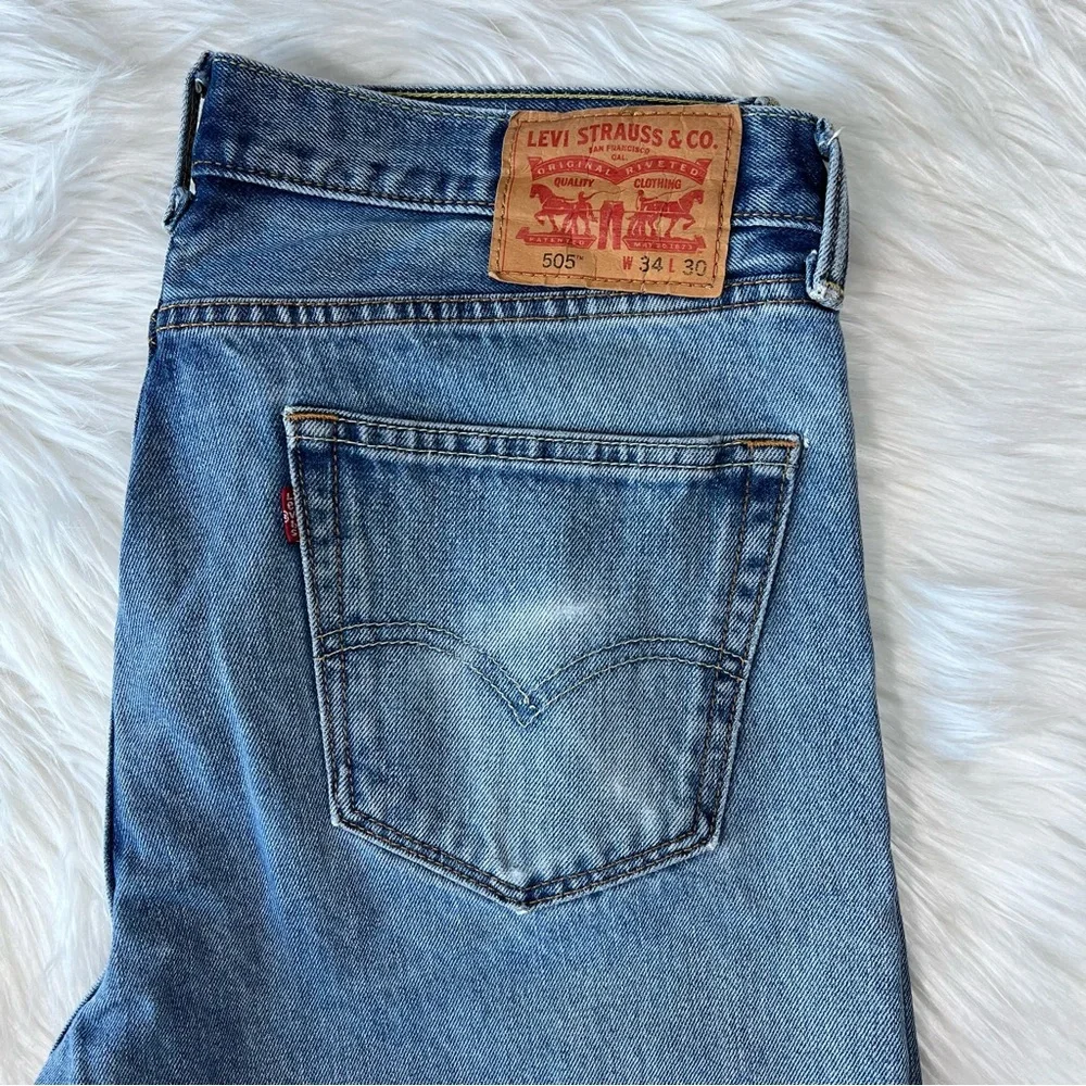 Levi's 505 Regular Fit‎ Jeans